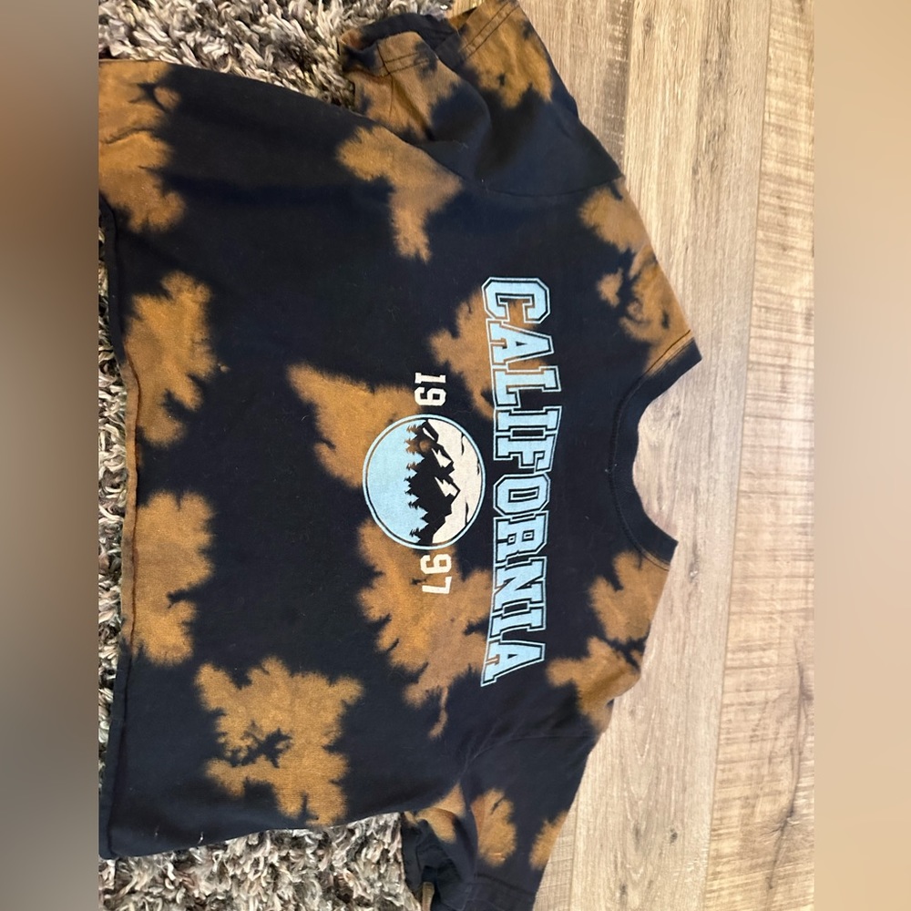 California crop top